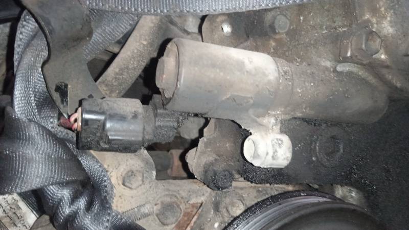 Toyota Yaris 1999 Camshaft adjuster (Control Valve)