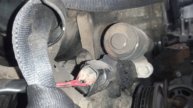 Toyota Yaris 1999 Válvula de distribución del cigüeñal Vanos - Thumbnail 2