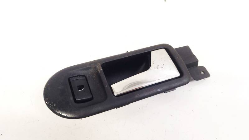 3B1837114 Volkswagen Golf 1998 Wewnętrzna klamka drzwi - PRZEDNIE PRAWE