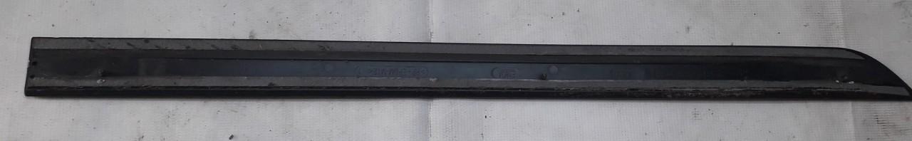 RH98ABF20938 Ford Focus 1999 Molding door - FRONT RIGHT - Thumbnail 2