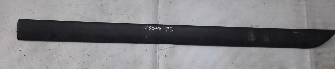RH98ABF20938 Ford Focus 1999 Molding door - FRONT RIGHT