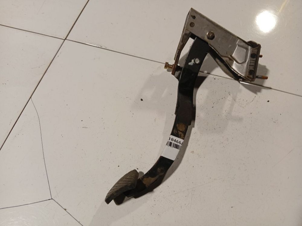 Mitsubishi Galant 1999 Pedal work, Brake pedal, Pedal bracket, Clutch pedal