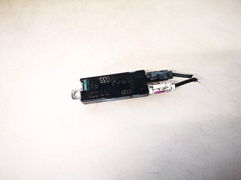 4F9035225A Audi A6 2006 Antenna Module Unit