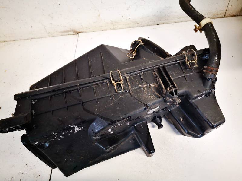 93BB9600AH Ford Mondeo 1993 Air filter box - Thumbnail 3