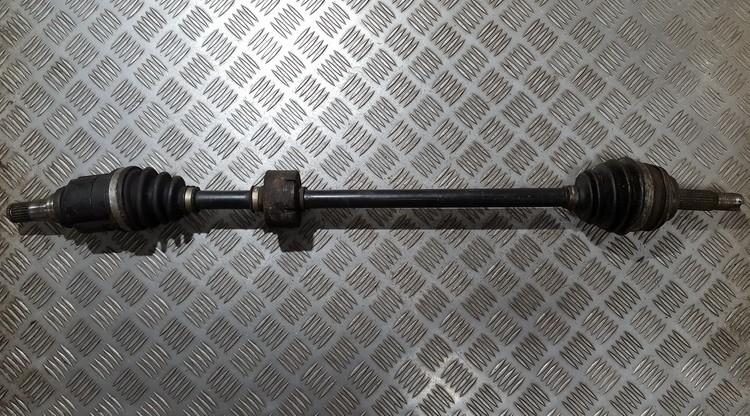 P26080565 Toyota Yaris 2004 Pusasis P.D.