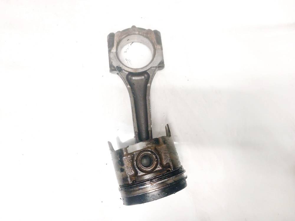 Mazda 323 1998 Piston and Conrod (Connecting rod)