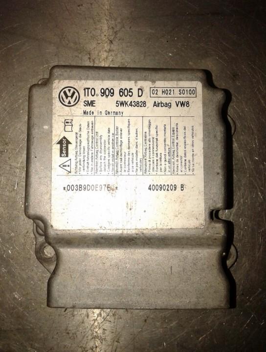 1T0909605D Volkswagen Passat 2007 Airbag crash sensors module