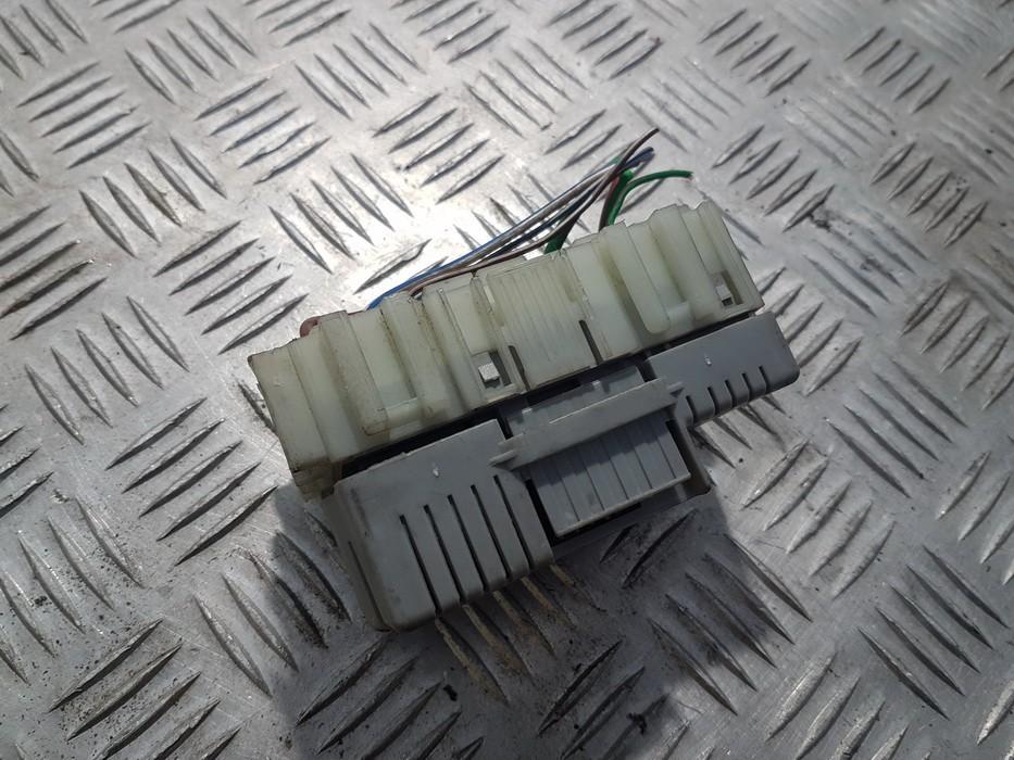 6G9T14K131CA Ford Galaxy 2008 Drošinātāju kārba