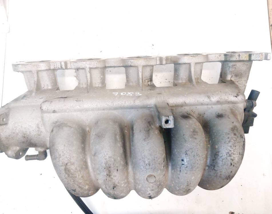 9486208 9486208 Intake manifold (Inlet Manifold) Volvo S60 2004 2.4L