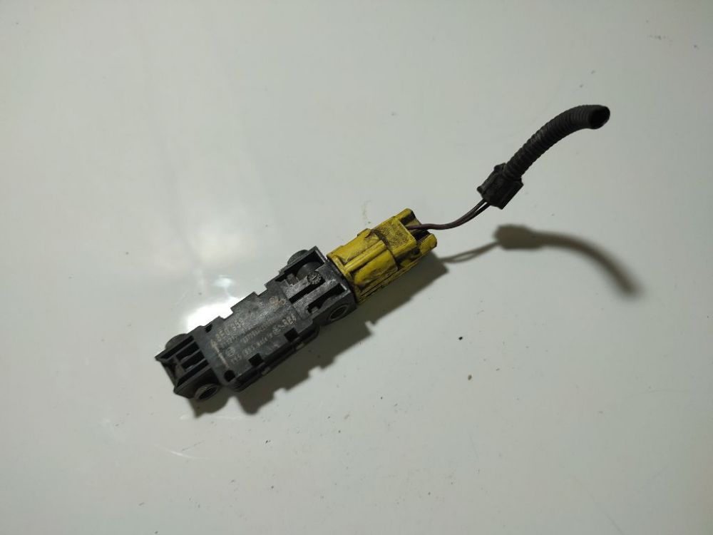 8E0959651A Audi A3 2006 Srs Airbag crash sensor