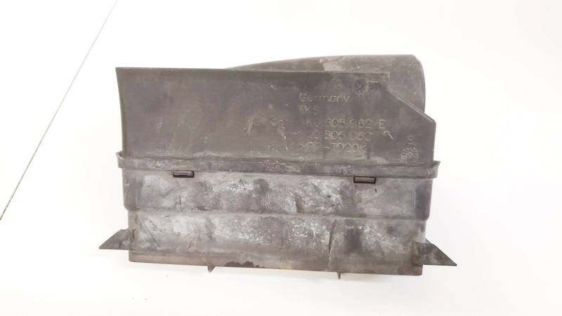 1K0805962E Skoda Octavia 2009 Air Intake Panel