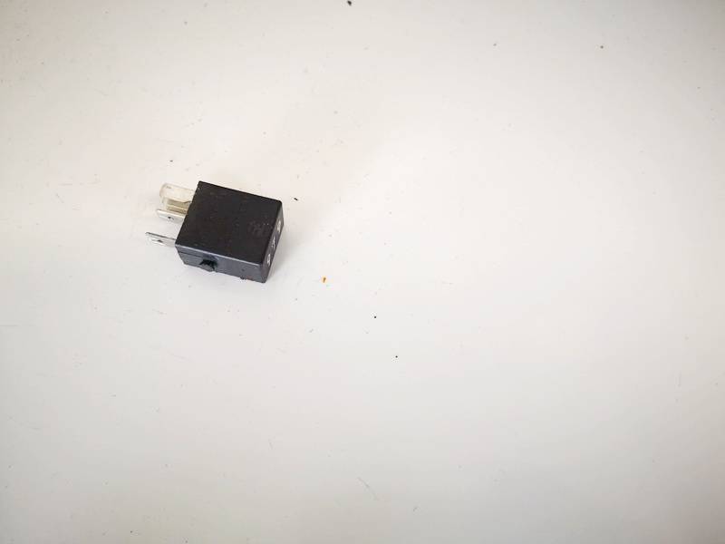 4H0951253C Skoda Octavia 2012 Relay module - Thumbnail 2