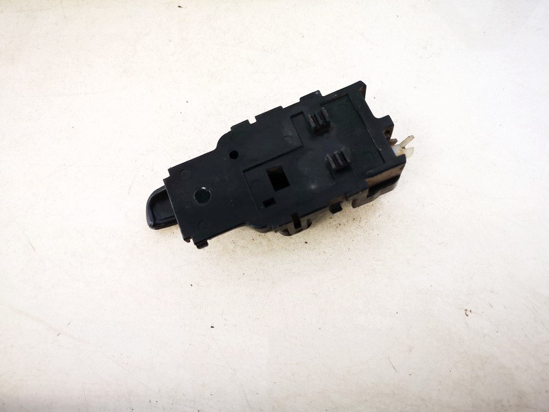 Nissan Terrano 2001 Poignée Interne Port arrerie Droite - Thumbnail 3