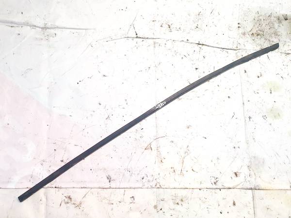 Volkswagen Touran 2005 Glass Trim Molding-weatherstripping - FRONT LEFT