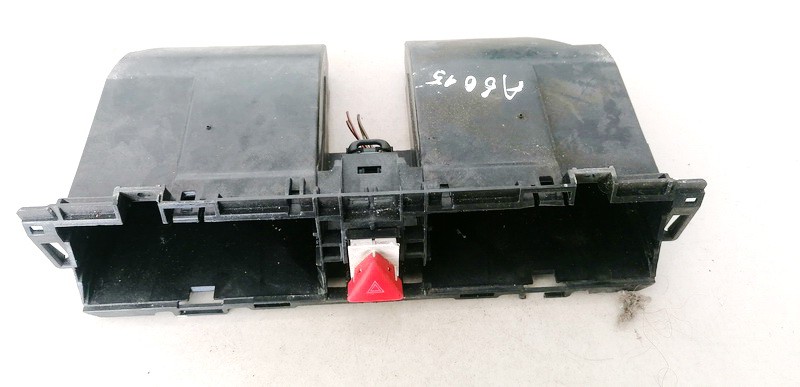 3C0858407 Volkswagen Passat 2006 Avārijas slēdzis