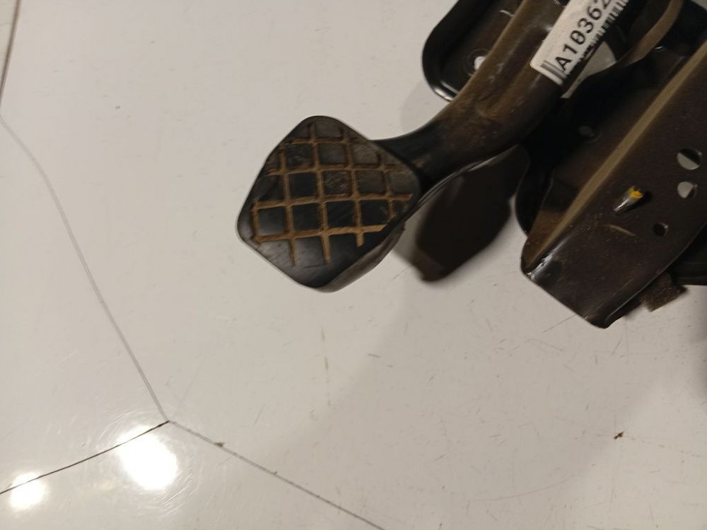 601721058AF Skoda Fabia 2005 Pedal work, Brake pedal, Pedal bracket, Clutch pedal - Thumbnail 2