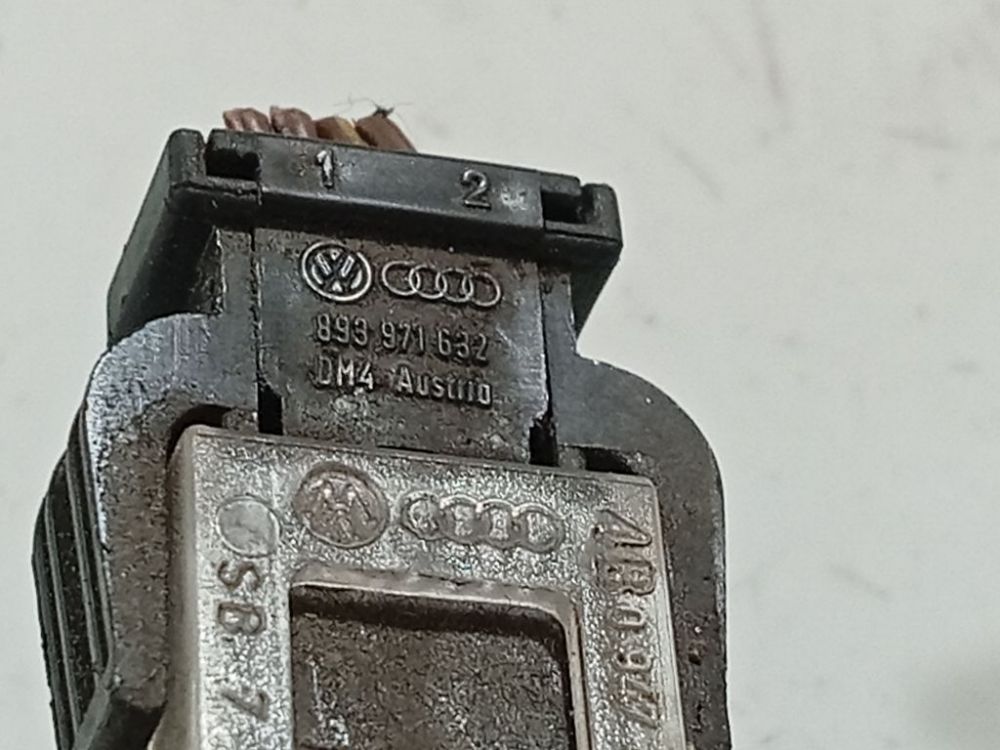 893971632 Audi A3 2003 éclairage intérieur - Thumbnail 4