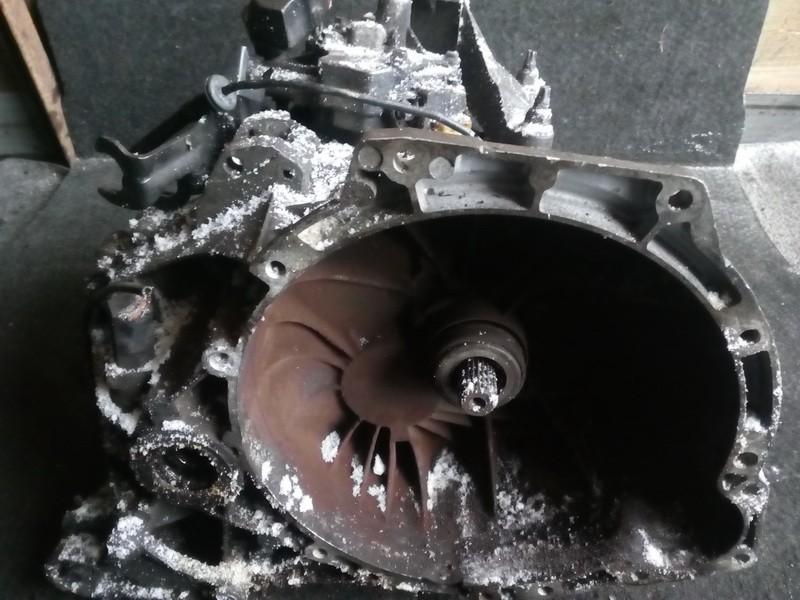 XS4R7F096CA Ford Focus 2001 Ātrumkārba