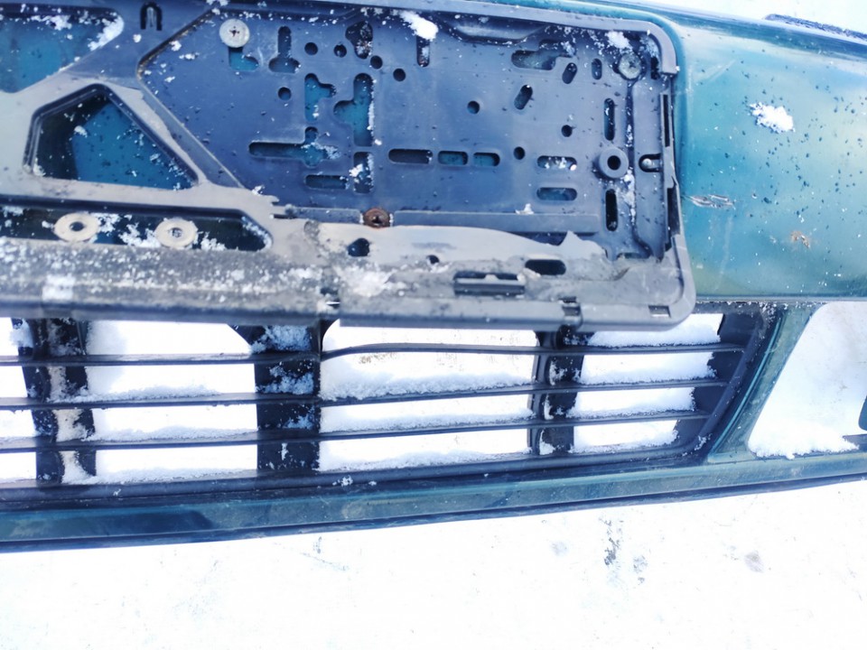 Audi A4 1996 Rejilla inferior del parachoques delantero - CENTER - Thumbnail 3