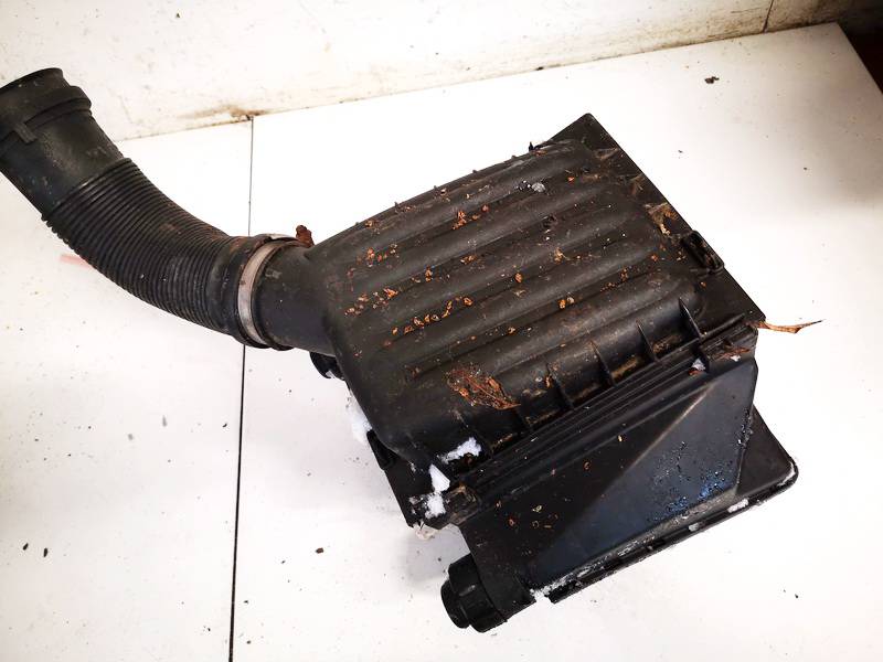 90411702 Opel Corsa 1998 Air filter box