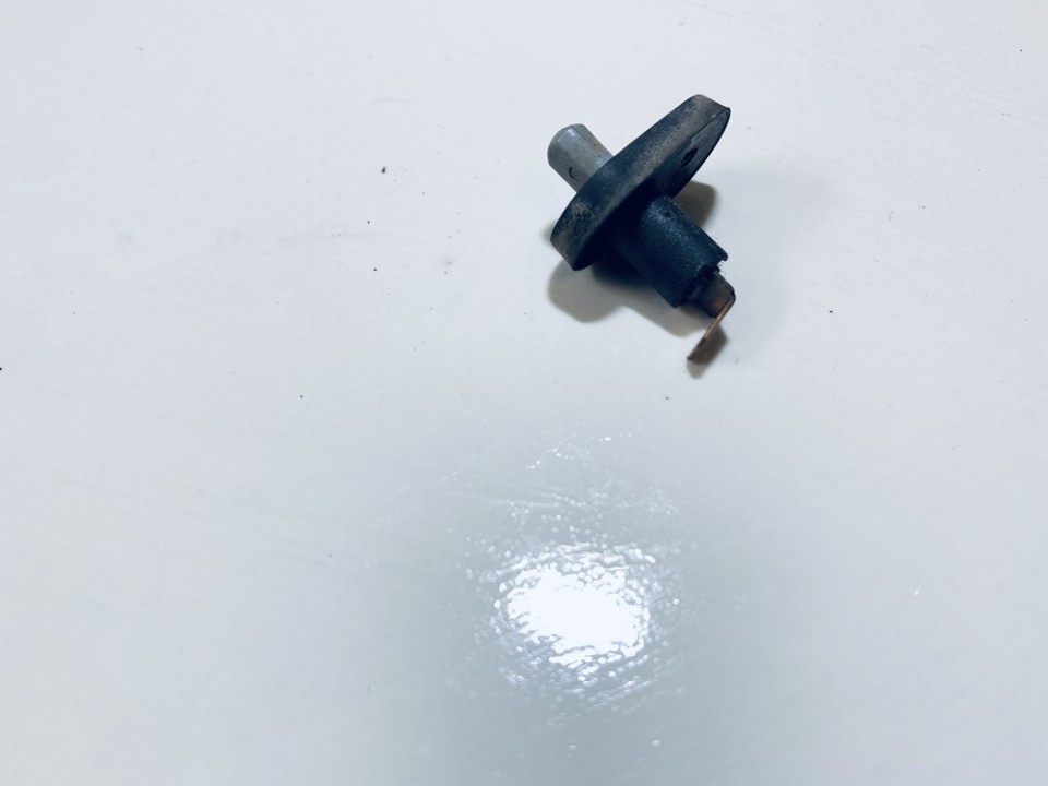 Audi A3 1997 Duru kontaktai - kaire - Thumbnail 3