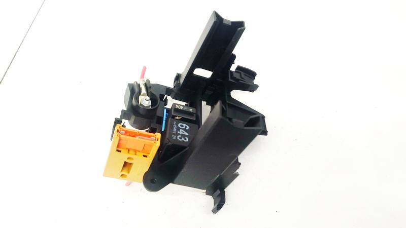 8K1937503A Audi Q5 2012 Fuse box