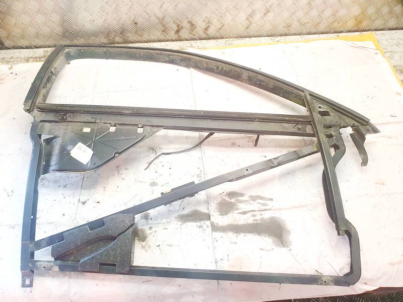 Audi A3 1998 Door window frame - FRONT RIGHT