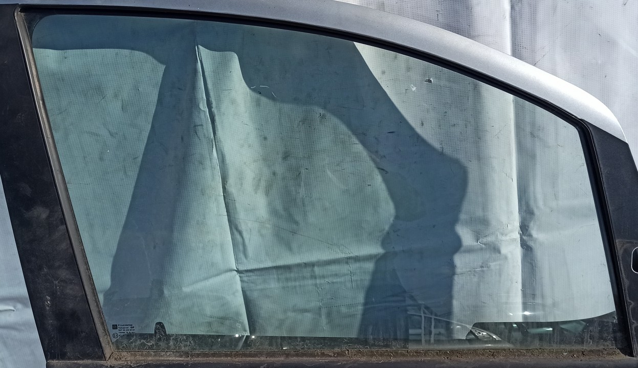 PILKA Opel Zafira 2002 Door-Drop Glass - FRONT RIGHT