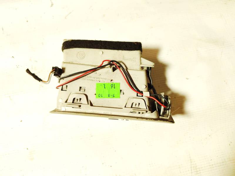 3T0819383 Skoda Superb 2011 Sisäilman ilmanvaihtoritilät - Thumbnail 3