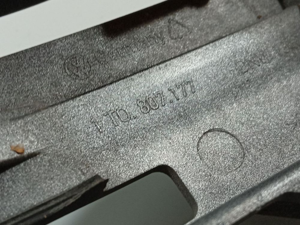 1T0807177 Volkswagen Touran 2005 pare-chocs avant support de montage gauche - Thumbnail 4