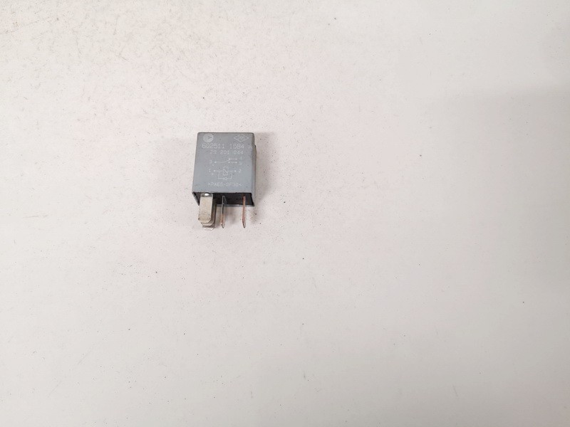 6025111584 Renault Espace 1998 Relay module
