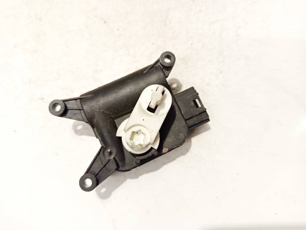 1K0907511C Volkswagen Touran 2005 Heater Vent Flap Control Actuator Motor - Thumbnail 2