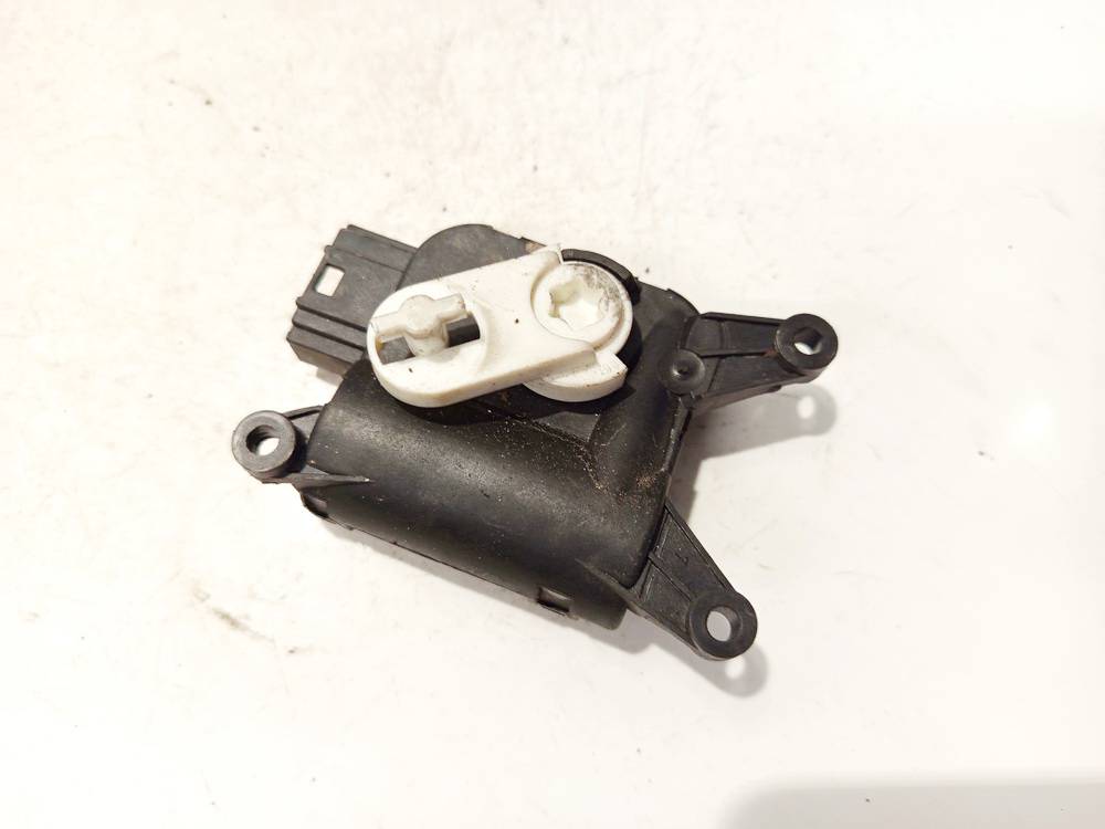 1K0907511C Volkswagen Touran 2005 Heater Vent Flap Control Actuator Motor - Thumbnail 3