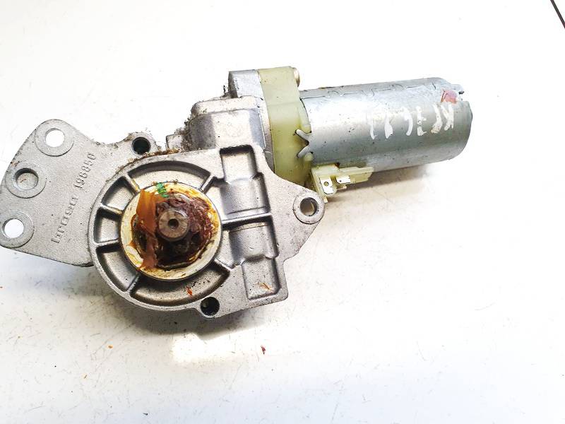 3B0959761AH Skoda Superb 2006 Silniczek fotela - PRZEDNIE LEWE - Thumbnail 3