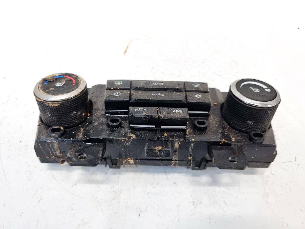 3870588 Chevrolet Orlando 2011 Panel sterowania klimatyzacją (przełączniki ogrzewania) - Thumbnail 2