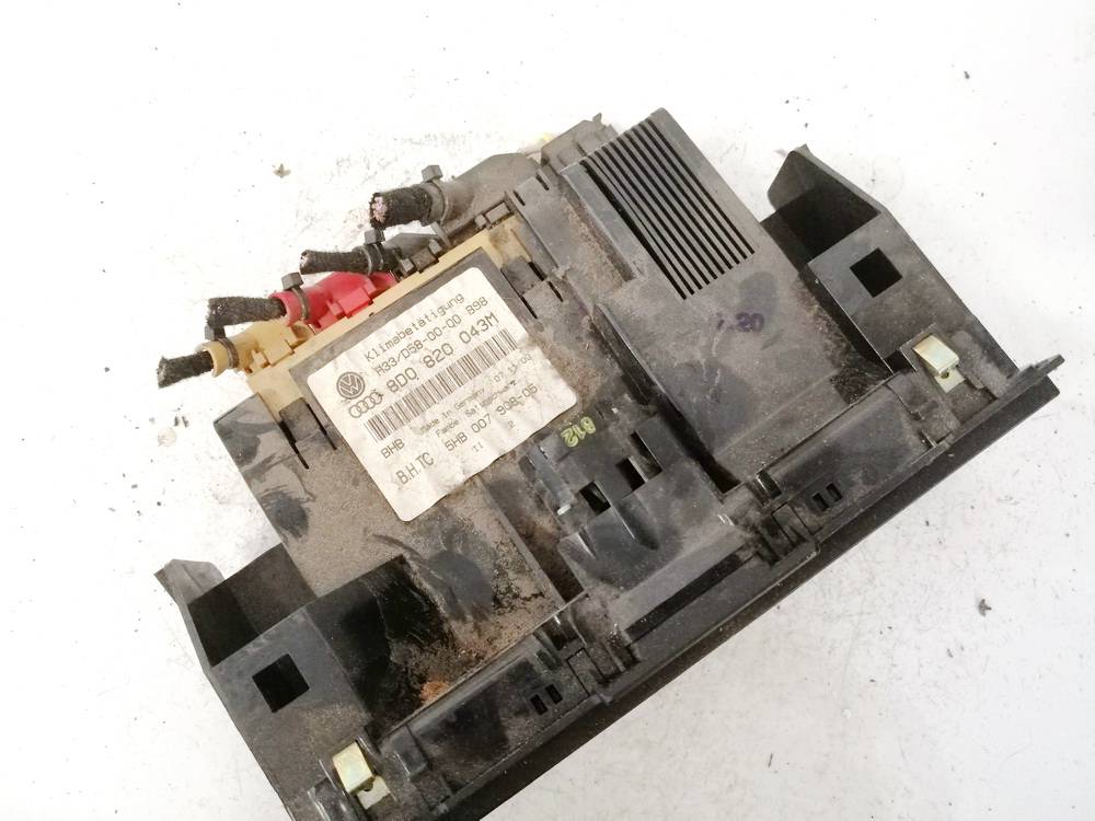 8D0820043M Audi A4 2000 Peciuko valdymas - Thumbnail 3