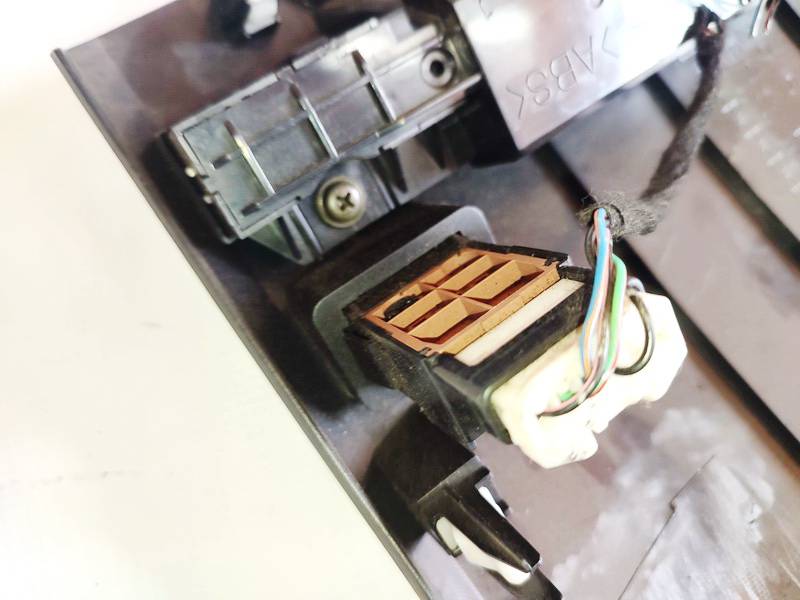 Mazda 5 2008 Avārijas slēdzis - Thumbnail 3