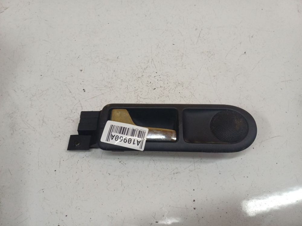 3B0839113 Volkswagen Passat 1998 Poignée Interne Port arrerie gauche