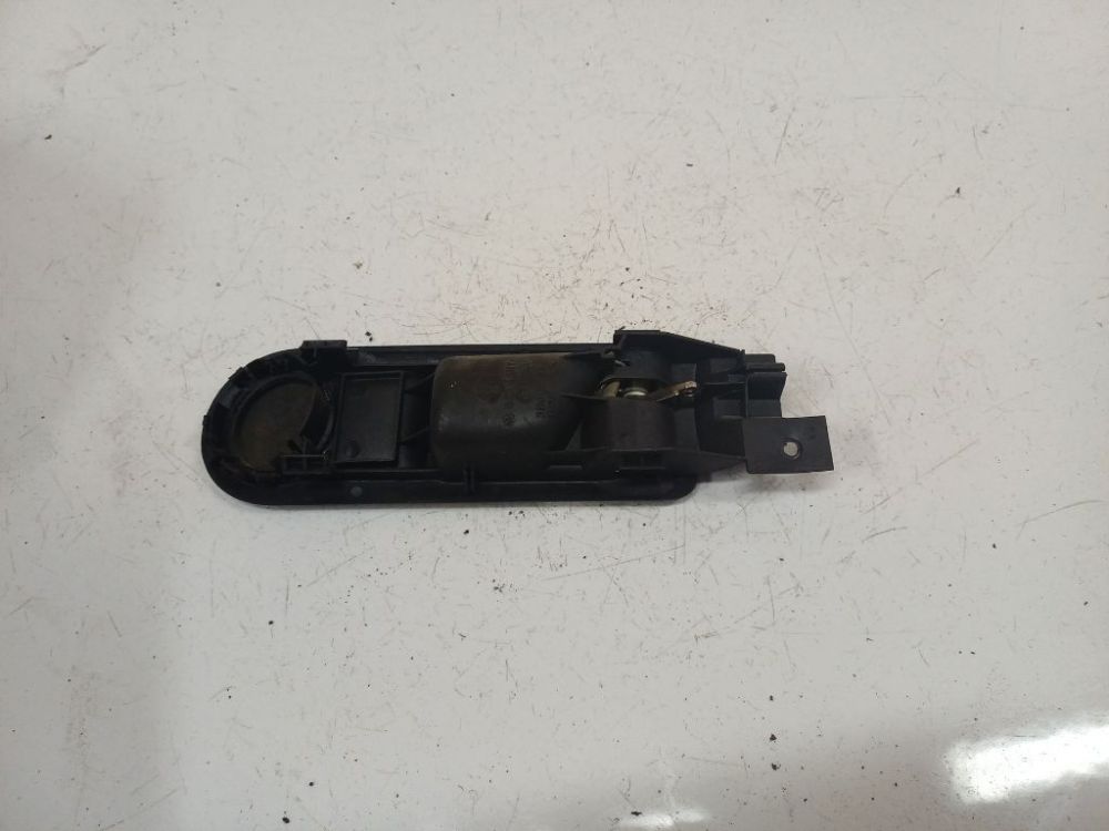 3B0839113 Volkswagen Passat 1998 Poignée Interne Port arrerie gauche - Thumbnail 3