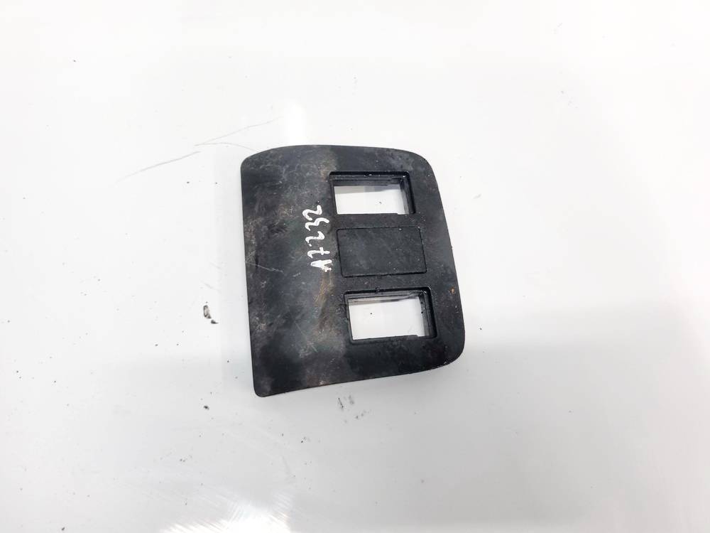 588210F010 Toyota Corolla Verso 2008 Interior trim