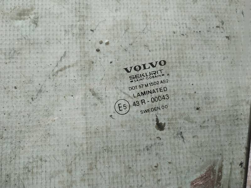 AS2 Volvo XC 70 2002 Oven lasi - EDESSÄ VASEMMALLA - Thumbnail 2