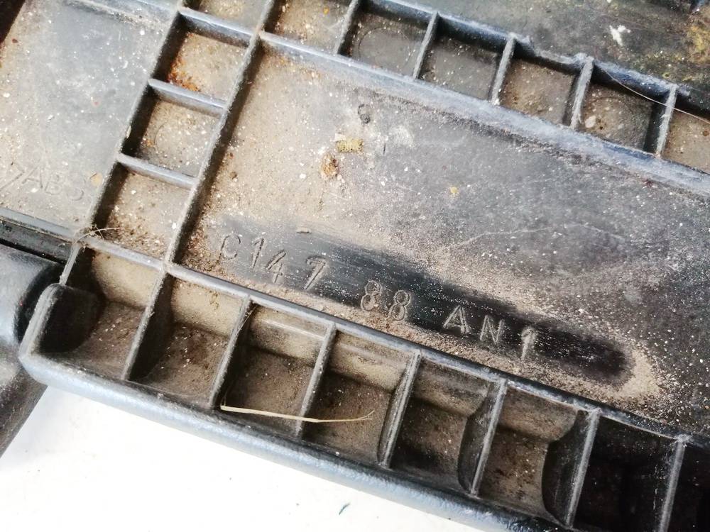 C14788AN1 Mazda 5 2007 Cup holder and Coin tray - Thumbnail 3