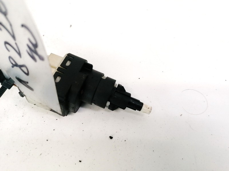 1K2945511C Volkswagen Passat 2003 Датчик включения стоп-сигнала - Thumbnail 3