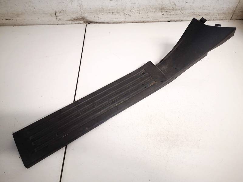 A2516860436 Mercedes-Benz R-CLASS 2007 Vidinio slenkscio apdaila G.D.