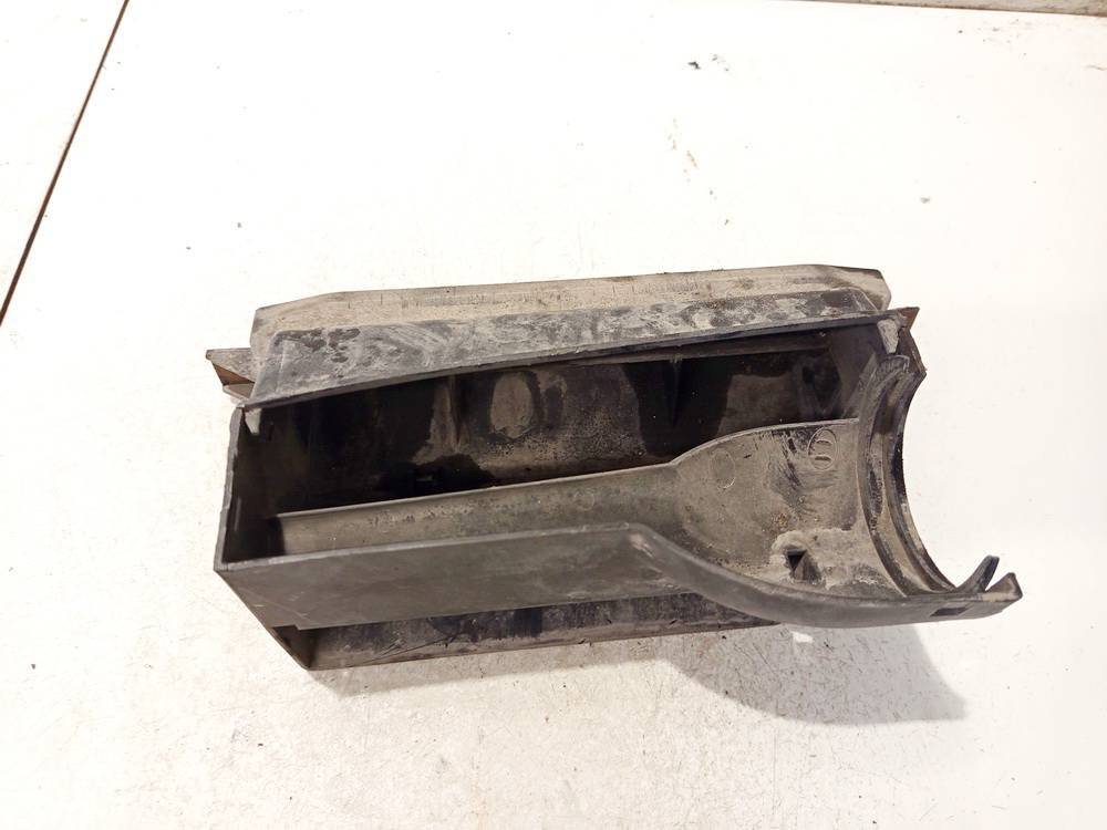 1K0805962A Volkswagen Passat 2006 Air Intake Panel