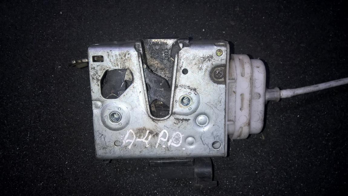 8D1837016E Audi A4 1997 Door Lock Mechanism - FRONT RIGHT