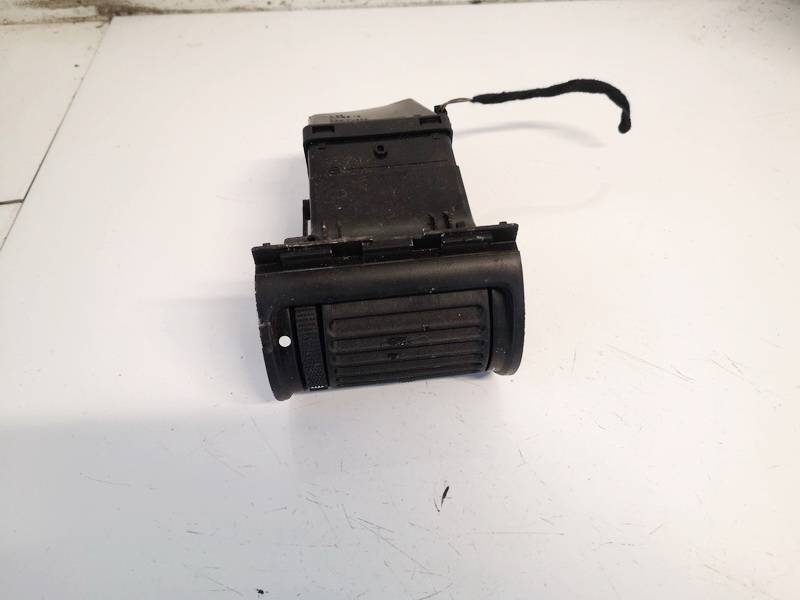 7M5819703 Ford Galaxy 2002 Salona gaisa restes