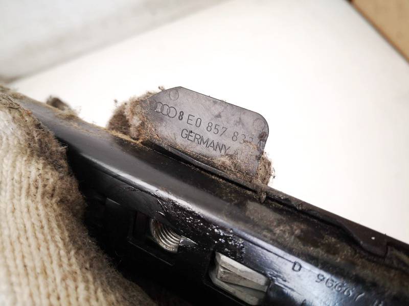 8E0857833A Skoda Superb 2011 Other holders - Thumbnail 3