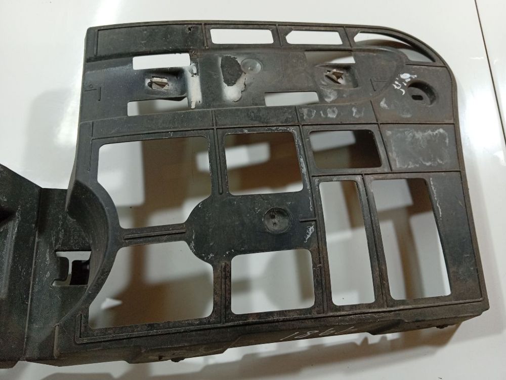 G000146983 Renault Laguna 2006 Uchwyt zderzaka - PRZEDNIE LEWE - Thumbnail 2