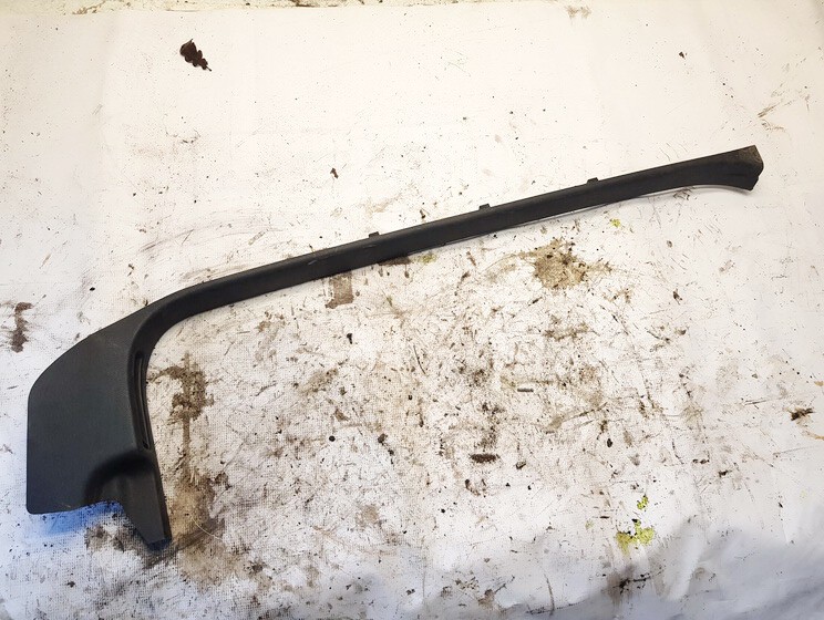 YM16300377 Ford Galaxy 2002 Salono apdaila (plastmases)